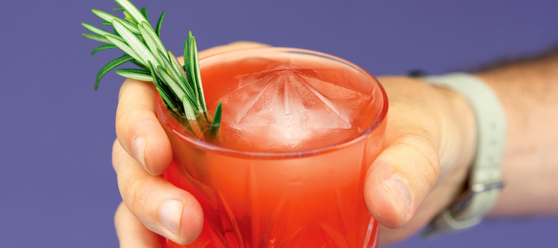 COCKTAIL ICE